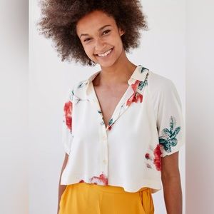 Aritzia Wilfred Henrietta blouse in floral